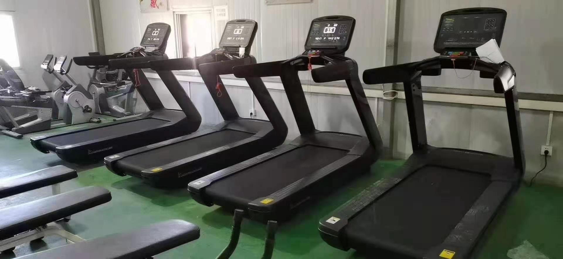 跑步机专卖店