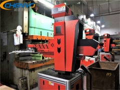 五金冲压加工设备如下图所示