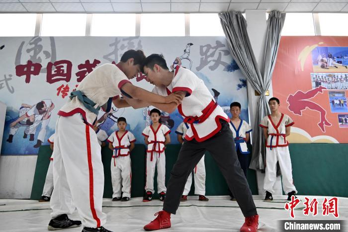 冠军回乡铸就希望：保定这座奥运冠军之城的青