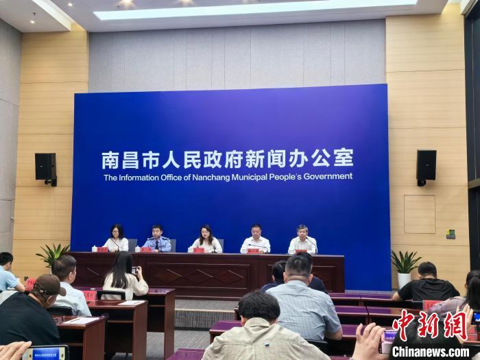 江西南昌将再办国际龙舟赛：以文体旅商融合驱