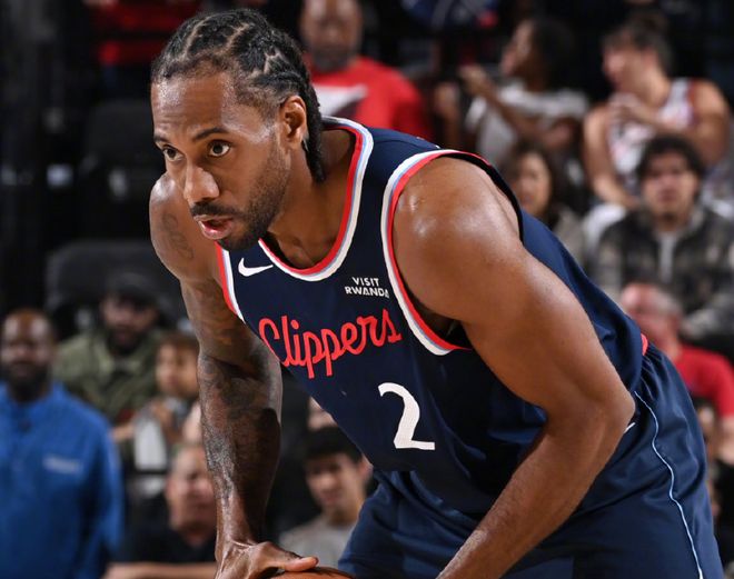 快船力克尼克斯升至西部第八 伦纳德连续42场2