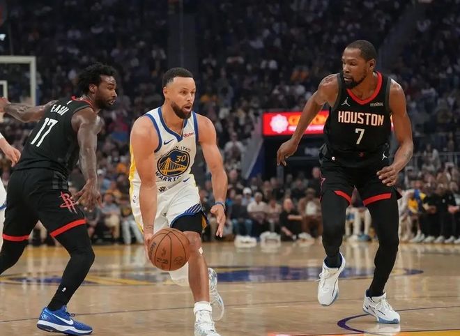 库里复出后火箭险胜勇士 关键一投错失绝杀